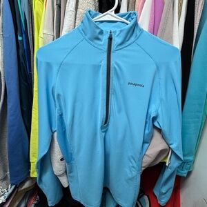 Patagonia Women half zip